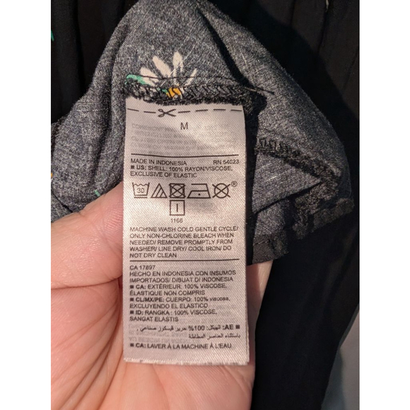 Old Navy Black Floral Cami Mini Dress M, womens - Picture 6 of 6